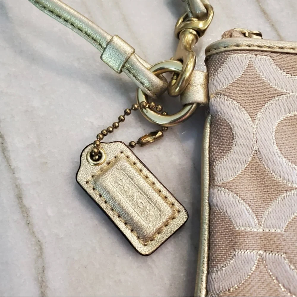 Coach Julia Op Art Gold Metallic Wristlet